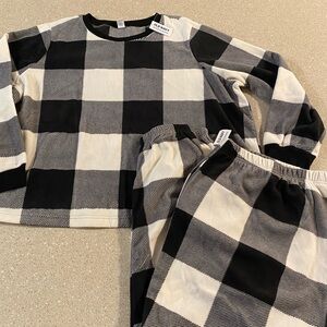 Old Navy Women’s Fleece Pajama Set | 2XL | NWT